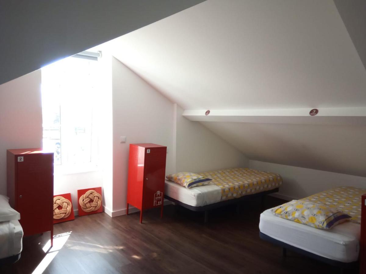 Aveiro Rossio Hostel מראה חיצוני תמונה